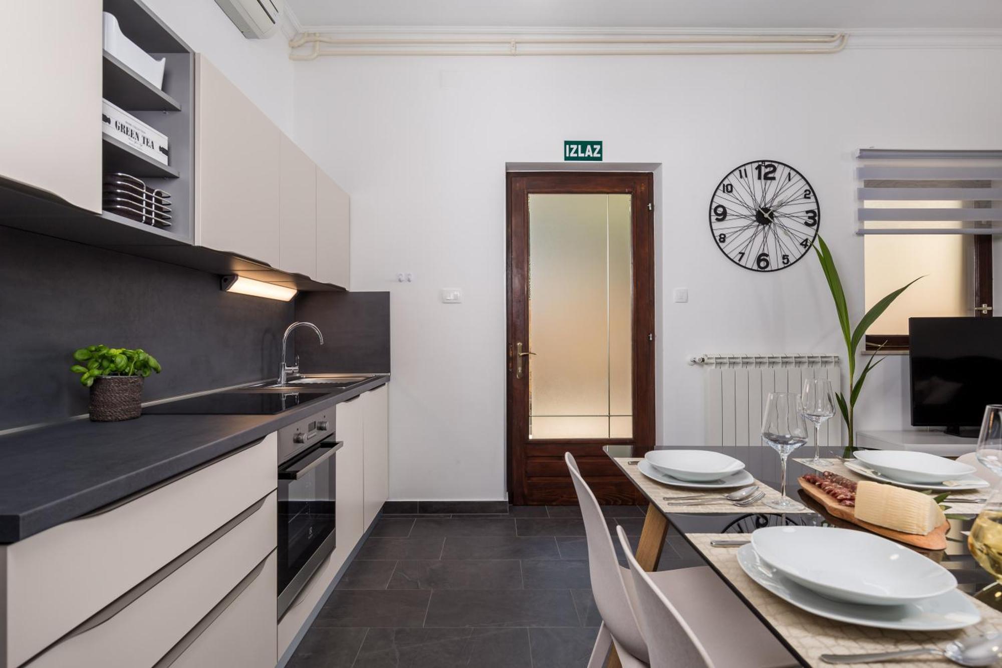 Guest House Deskovic Mošćenička Draga Pokoj fotografie